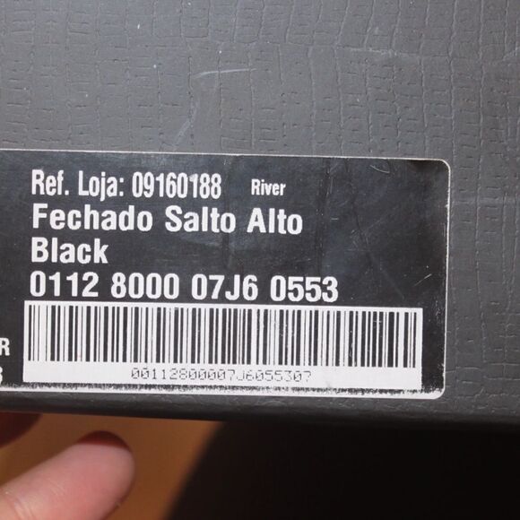 NEW Alexandre Birman fechado Salto Alto Black Heels - Picture 11 of 11